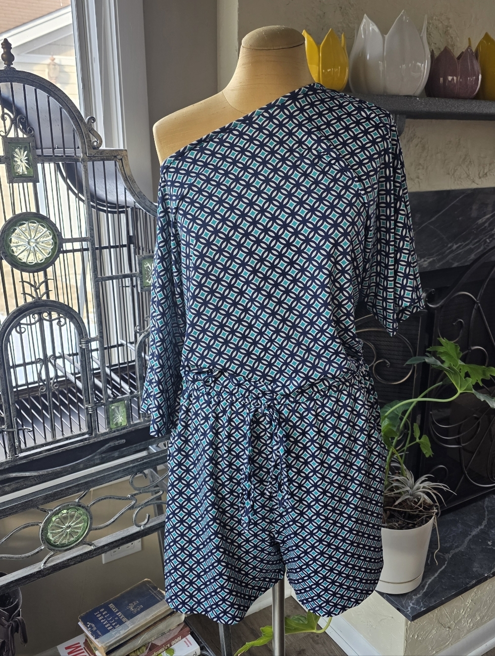 Jessica Howard One Shoulder Romper Blue Geometric Print Size M